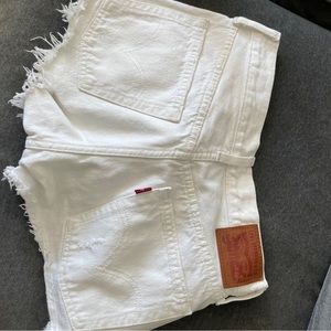 White Levi 501s jean shorts